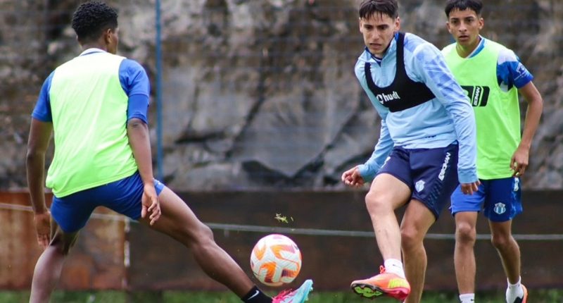 Celestes preparan duelo clave  – El Heraldo – La Voz del Altiplano