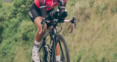 Ambateña conquistó el Giro de Italia en Cuenca  – La Voz del Altiplano