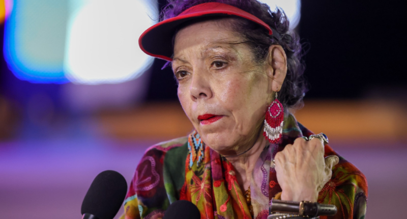 Rosario Murillo envía a su canciller en apoyo a Maduro