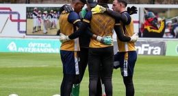 El Ponchito trabaja con calma  – La Voz del Altiplano