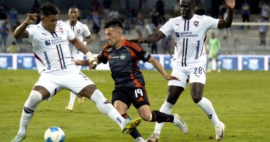 Liga de Quito remonta y vence 2-1 a Emelec en el Capwell en la semifinal de ida de Copa Ecuador – La Voz del Altiplano