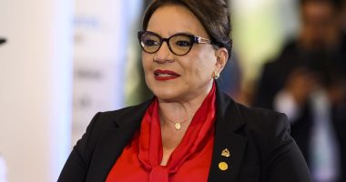 Presidenta de Honduras pide a Trump diálogo sobre elecciones – La Voz del Altiplano
