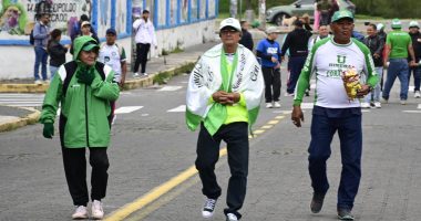¡Ya están en Sangolquí! Así llegó la hinchada de Liga de Portoviejo al estadio para el duelo contra Aampetra – La Voz del Altiplano