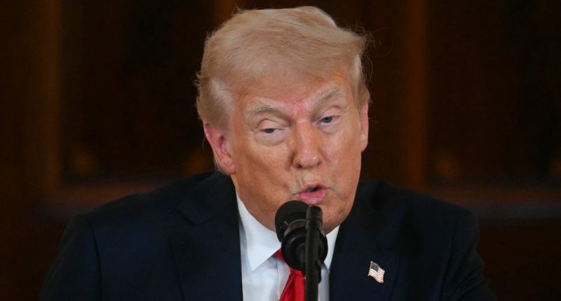 Donald Trump asegura que ya tomó una decisión con respecto a Venezuela – La Voz del Altiplano