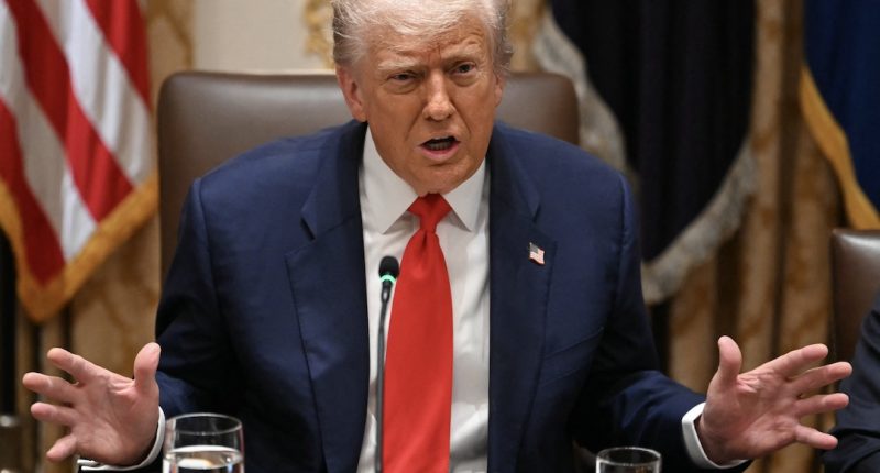 Donald Trump sobre Venezuela: «si toca por las malas…» – La Voz del Altiplano