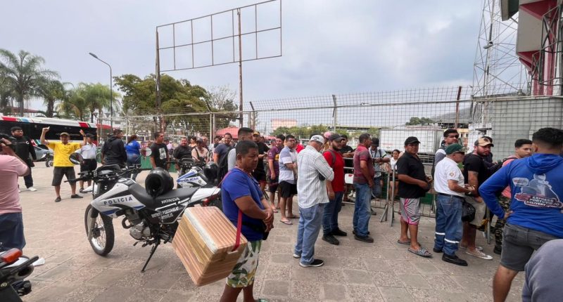Inició la venta de entradas en el estadio Reales Tamarindos – La Voz del Altiplano