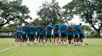 Emelec vuelve a paralizarse: el plantel se negó a entrenar este lunes por sueldos impagos – La Voz del Altiplano