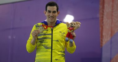 Esteban Enderica gana oro en 1500m libre en Juegos Bolivarianos – La Voz del Altiplano