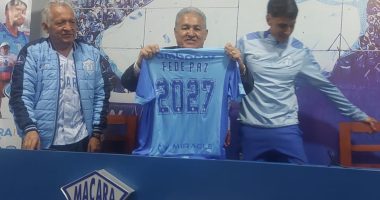 Descanso en carpa celeste  – El Heraldo – La Voz del Altiplano