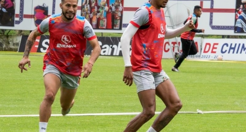 El ‘Ponchito’ centrado en salvar la categoría  – La Voz del Altiplano