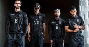 Camiseta conmemorativa de la ‘TRI’  – La Voz del Altiplano