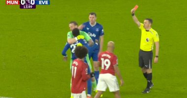 Gueye agredió a su compañero Keane y es expulsado – La Voz del Altiplano