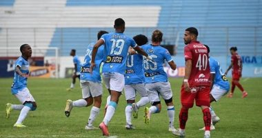 El ‘Ponchito’ comprometió la categoría  – La Voz del Altiplano