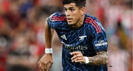 Piero Hincapié inspira canción de aficionados gunner – La Voz del Altiplano