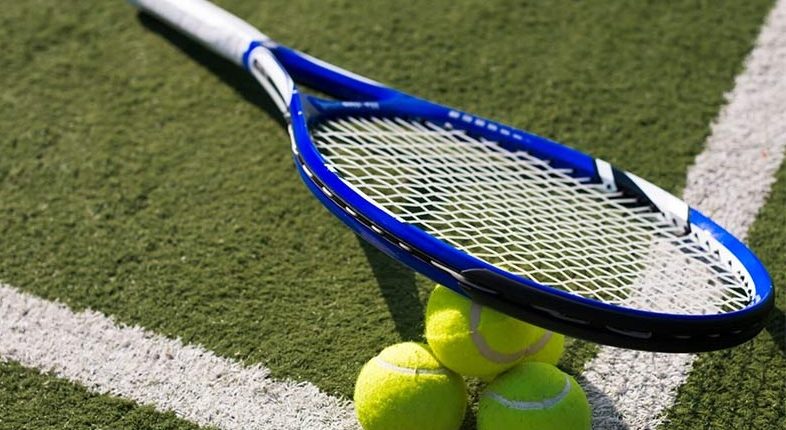 Toni Nadal recomienda disminuir el tamaño de raquetas de tenis – La Voz del Altiplano