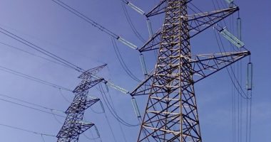 Chavismo denuncia ataque a tres torres eléctricas en Venezuela – La Voz del Altiplano