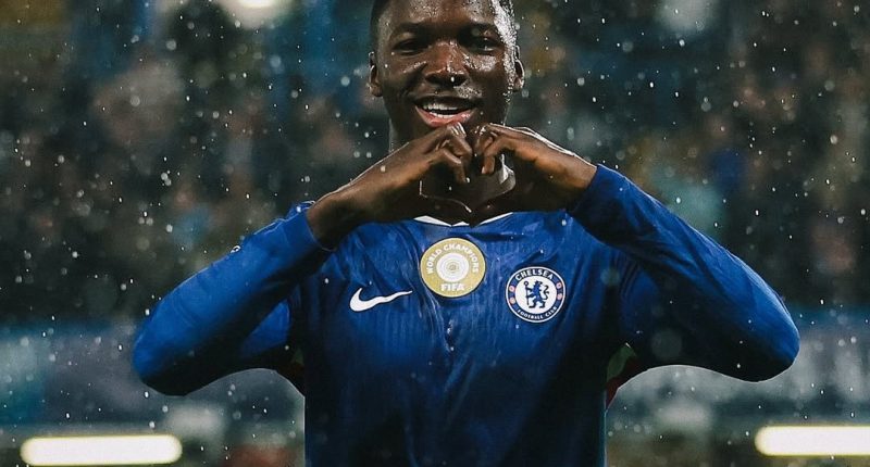 UEFA oficializa gol de Caicedo ante Ajax en Champions League – La Voz del Altiplano