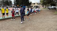 Categoría A en acción en Juegos Estudiantiles – La Voz del Altiplano