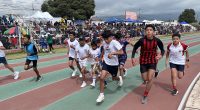 Adrenalina estudiantil en Intercolegial de Atletismo  – La Voz del Altiplano