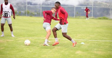 Tecniquitas no quieren perder la categoría – La Voz del Altiplano