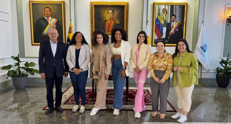 Reinas sandinistas enviadas por Murillo para apoyar a Maduro en Venezuela – La Voz del Altiplano