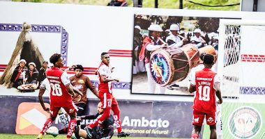 Un ‘milagro’ salvará al ‘Rodillo’  – La Voz del Altiplano