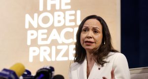 La opositora María Corina Machado dice que tuvo ayuda de EEUU para salir de Venezuela – La Voz del Altiplano