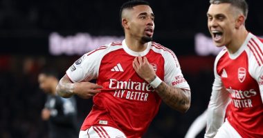 Arsenal con Hincapié golea 4-1 a Aston Villa y consolida el liderato en la Premier League – La Voz del Altiplano