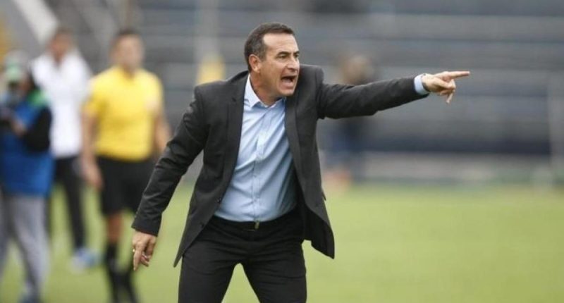 Hoy renueva Sanguinetti con la celeste  – La Voz del Altiplano