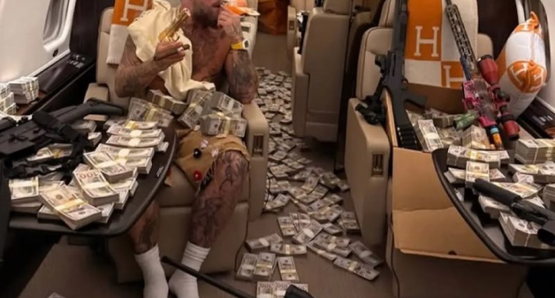 Jake Paul ganó varios millones de dólares y lució con armas – La Voz del Altiplano