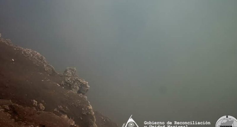 Explosión de cráter de volcán Masaya esparce cenizas a comunidades cercanas – La Voz del Altiplano