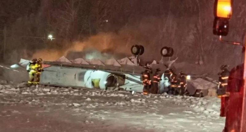 Siete muerros en despegue fallido de avión privado – La Voz del Altiplano