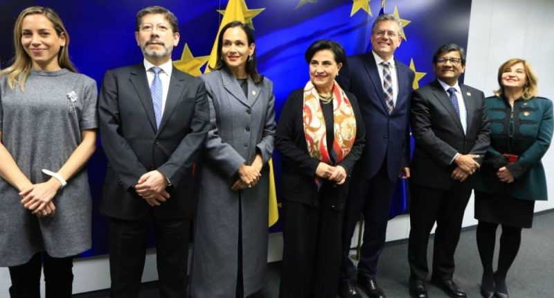 Andrea González asume representación diplomática en Bélgica – La Voz del Altiplano