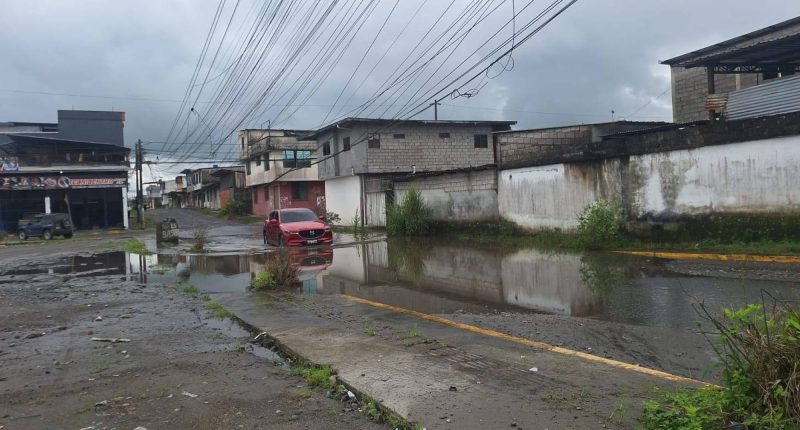 Santo Domingo registró acumulación de agua tras intensa lluvia con tormenta eléctrica – La Voz del Altiplano