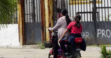 Las motocicletas eléctricas circulan por las calles sin control – La Voz del Altiplano