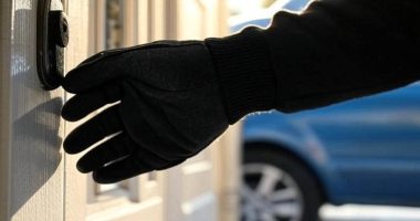 Santo Domingo delincuentes perforaron una pared y robaron equipos tecnológicos – La Voz del Altiplano