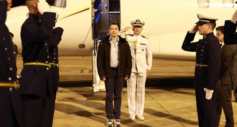 Daniel Noboa suspende su gira en Panamá por una energencia – La Voz del Altiplano