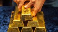 Récord del precio del oro y alza del petróleo por EE. UU. – La Voz del Altiplano
