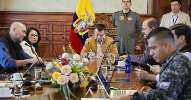 Daniel Noboa mejora reglamento de seguridad en Casa Militar – La Voz del Altiplano