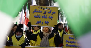 Las protestas se expanden en Irán, donde se cortó el acceso a internet – La Voz del Altiplano