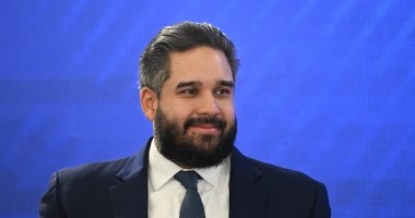 Hijo de Maduro, al borde de las lágrimas, ofrece su apoyo a Delcy Rodríguez – La Voz del Altiplano