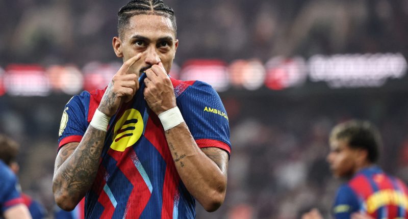 El Barcelona revalida Supercopa ante el Real Madrid gracias a un doblete de Raphinha – La Voz del Altiplano