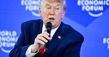 Trump elogia en Davos al gobierno de Venezuela y promete elevados ingresos petroleros – La Voz del Altiplano