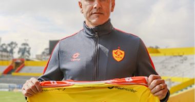 Norberto Araujo, entrenador de Aucas para la temporada 2026 – La Voz del Altiplano