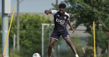 Panameño reforzará la zaga del ‘Ponchito’ – La Voz del Altiplano