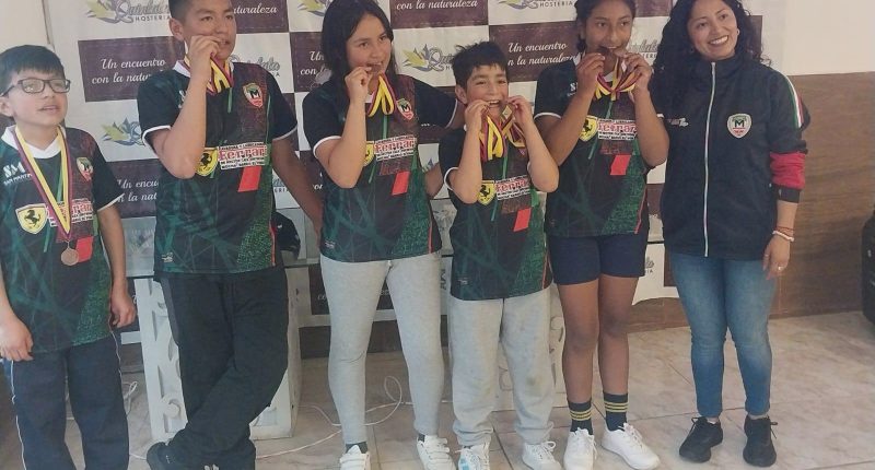 Mochanos con medallas en el deporte ciencia – La Voz del Altiplano