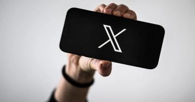 La UE abre una investigación contra la red social X por los desnudos generados con IA – La Voz del Altiplano