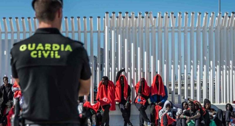 España regularizará a más de 500 mil migrantes que ya están en el país – La Voz del Altiplano