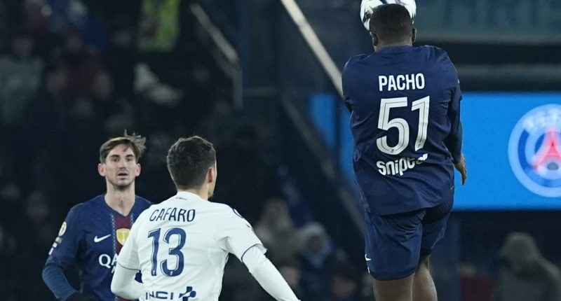 Willian Pacho regresa, gana con PSG y confirma su estatus de élite en Europa con reconocimiento – La Voz del Altiplano