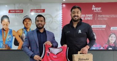 Modernización deportiva con nuevos paneles LED – La Voz del Altiplano